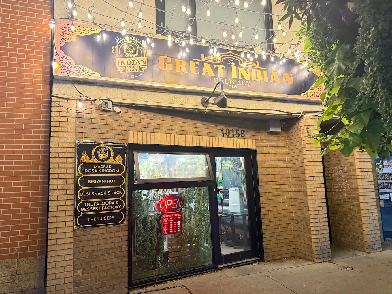 The Great Indian Delicacy YEG restaurant interior - serving Ritchie